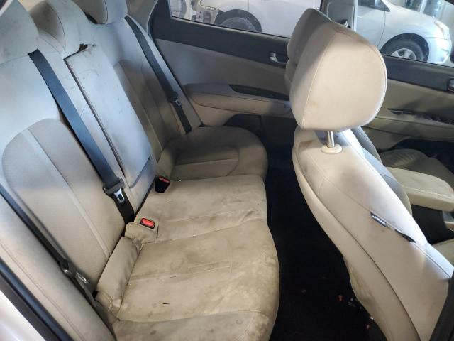 Photo 10 from auction – 2016 KIA OPTIMA LX with VIN 5XXGT4L34GG024555