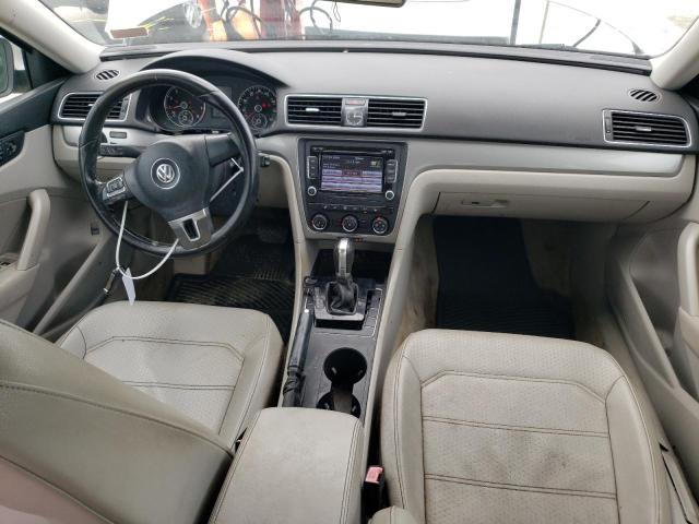 Photo 8 from auction – 2015 VOLKSWAGEN PASSAT S with VIN 1VWAT7A33FC112910