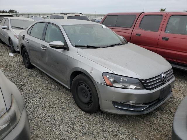 Photo 4 from auction – 2012 VOLKSWAGEN PASSAT S with VIN 1VWAP7A35CC006328