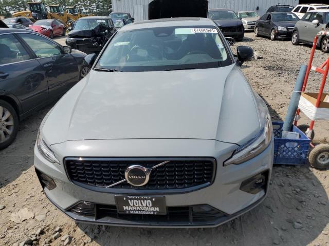Photo 5 from auction – 2024 VOLVO S60 CORE with VIN 7JRL12FK7RG310571