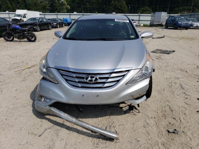 Photo 5 from auction – 2012 HYUNDAI SONATA SE with VIN 5NPEC4AB5CH321768