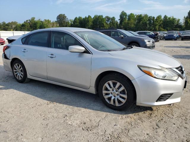 Photo 4 from auction – 2016 NISSAN ALTIMA 2.5 with VIN 1N4AL3AP2GC154104