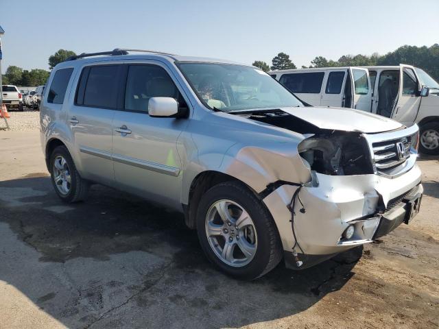 Foto 4 de la subasta – 2013 HONDA PILOT EXL con VIN 5FNYF3H58DB033127