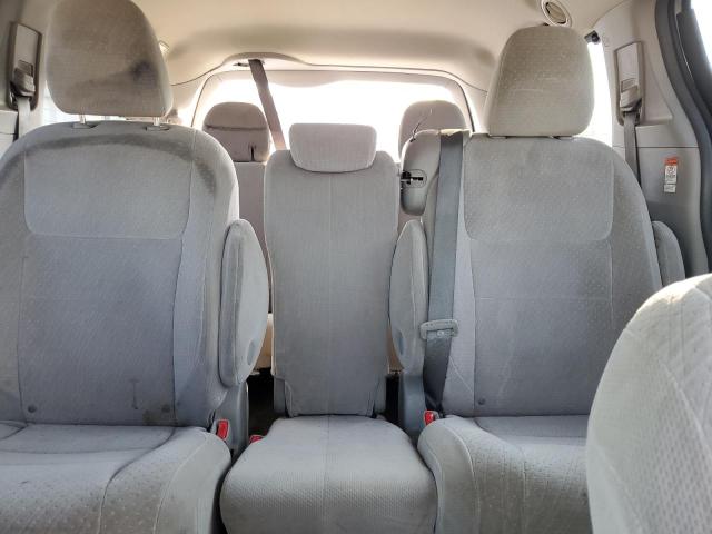 Photo 10 from auction – 2015 TOYOTA SIENNA LE with VIN 5TDKK3DC3FS573456