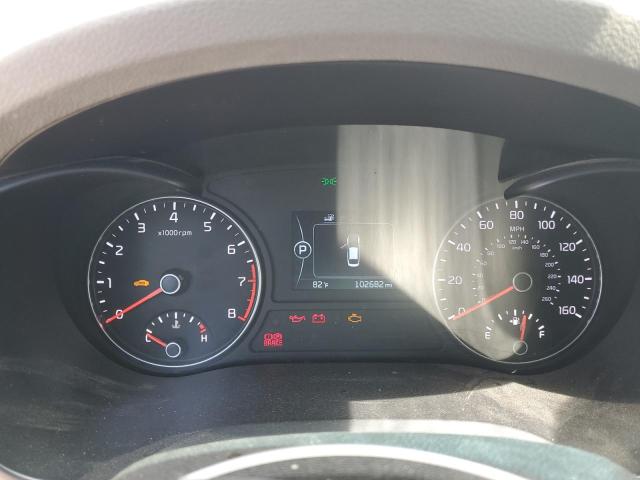 Photo 9 from auction – 2016 KIA OPTIMA EX with VIN 5XXGU4L35GG067623
