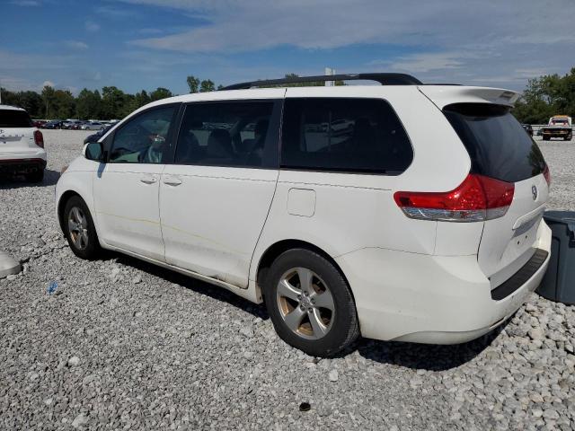 Photo 2 from auction – 2014 TOYOTA SIENNA LE with VIN 5TDKK3DC3ES448505