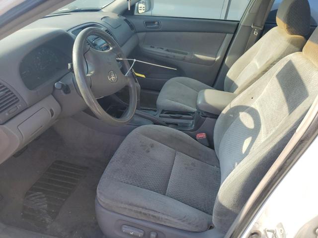 Photo 7 from auction – 2004 TOYOTA CAMRY LE with VIN 4T1BF32K34U067984
