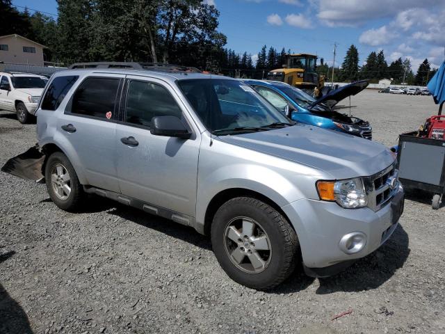 Foto 4 de la subasta – 2011 FORD ESCAPE XLT con VIN 1FMCU0DG8BKA61575