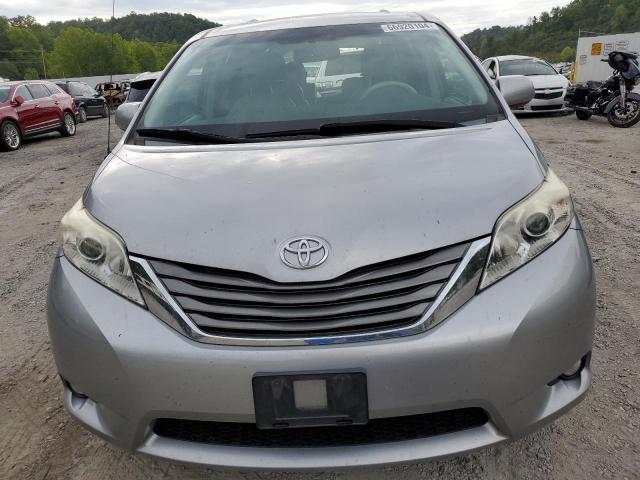 Photo 5 from auction – 2012 TOYOTA SIENNA XLE with VIN 5TDYK3DC9CS274026