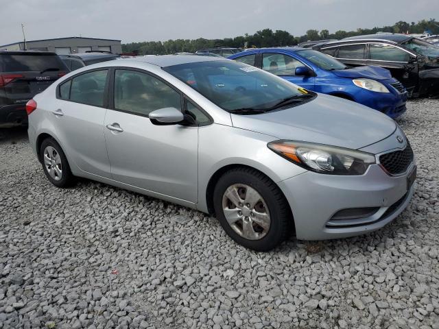 صورة رقم 4 من المزاد - 2015 KIA FORTE LX مع VIN KNAFK4A64F5377129