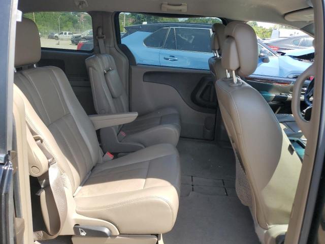 Photo 11 from auction – 2012 CHRYSLER TOWN & COU with VIN 2C4RC1BG2CR306545