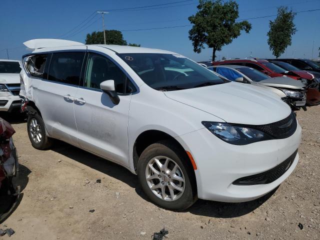 Photo 4 from auction – 2022 CHRYSLER VOYAGER LX with VIN 2C4RC1CG9NR172005
