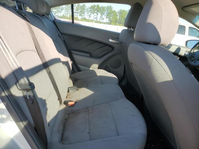 Photo 10 from auction – 2018 KIA FORTE LX with VIN 3KPFK4A73JE227523