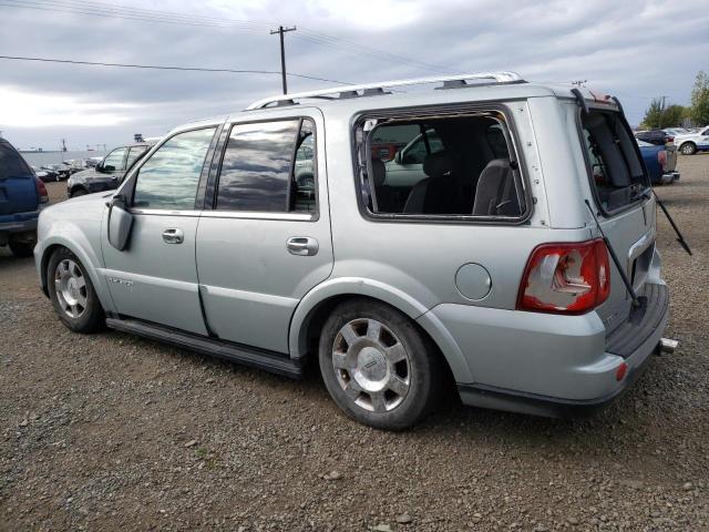 Photo 2 from auction – 2005 LINCOLN NAVIGATOR with VIN 5LMFU285X5LJ04441