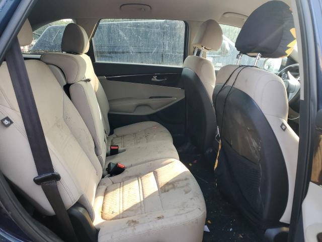 Photo 11 from auction – 2018 KIA SORENTO LX with VIN 5XYPGDA30JG399367