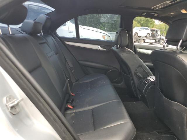 Photo 10 from auction – 2012 MERCEDES-BENZ C 250 with VIN WDDGF4HB1CA627336