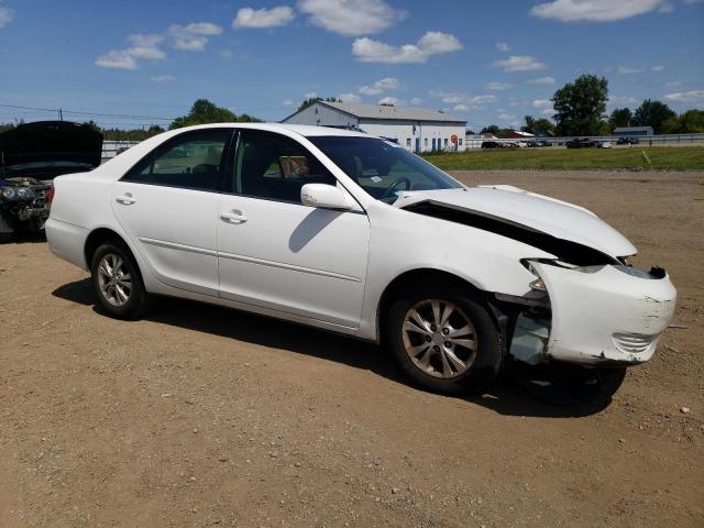 Photo 4 from auction – 2005 TOYOTA CAMRY LE with VIN 4T1BF32K45U619252