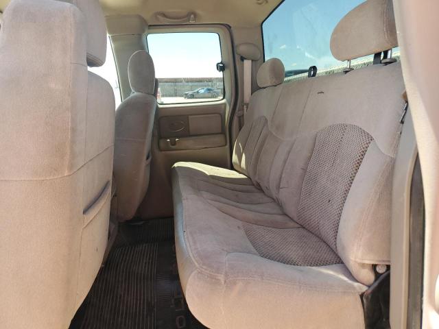 Photo 10 from auction – 2002 CHEVROLET SILVERADO with VIN 2GCEC19V921341549