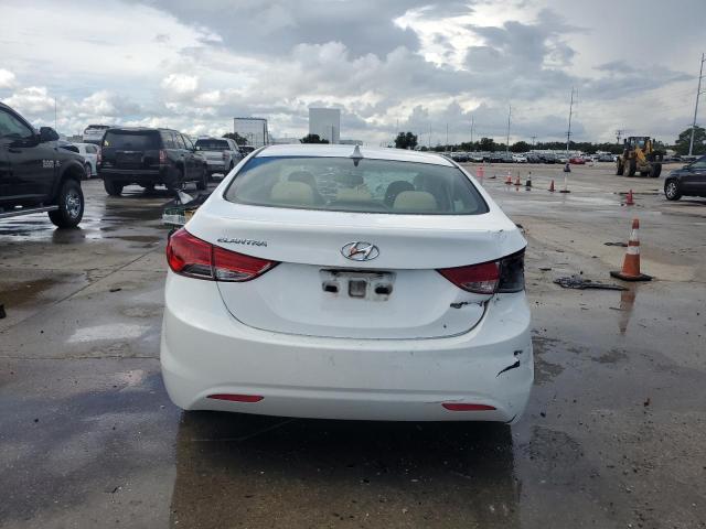 Photo 6 from auction – 2012 HYUNDAI ELANTRA GL with VIN 5NPDH4AE8CH108613