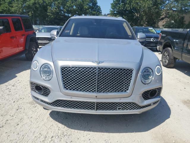 Photo 5 from auction – 2017 BENTLEY BENTAYGA with VIN SJAAC2ZV1HC012546