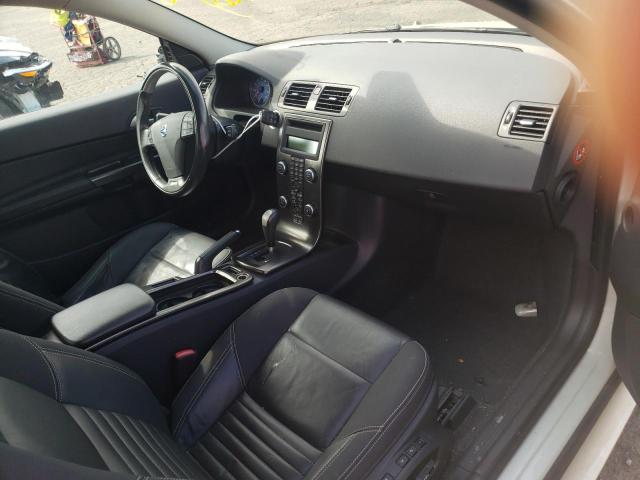 Photo 8 from auction – 2011 VOLVO C30 T5 with VIN YV1672MK5B2228476