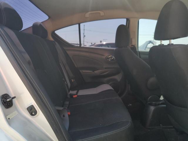 Photo 10 from auction – 2017 NISSAN VERSA S with VIN 3N1CN7AP3HL822876