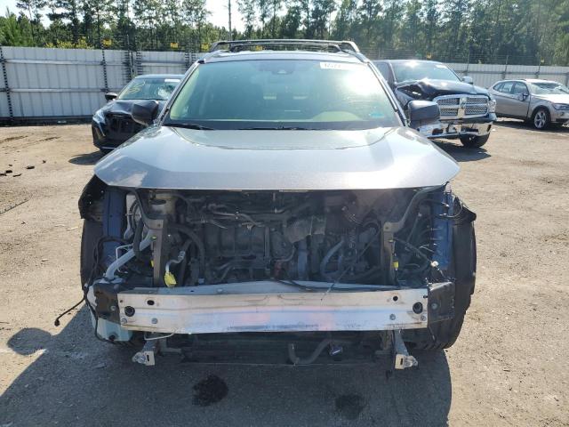 Photo 5 from auction – 2019 TOYOTA RAV4 LE with VIN JTMLWRFV8KD009205