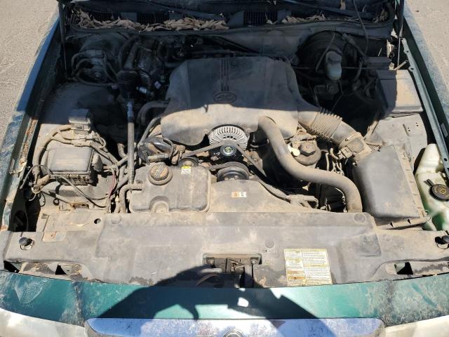 Photo 11 from auction – 2001 MERCURY GRAND MARQ with VIN 2MEFM75W01X626427