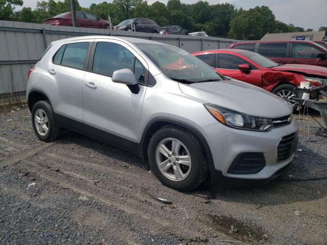 Photo 4 from auction – 2017 CHEVROLET TRAX LS with VIN KL7CJNSBXHB080118
