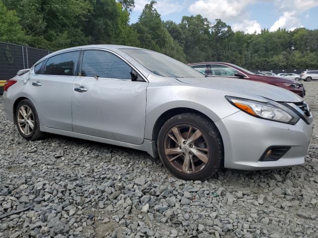 Photo 4 from auction – 2016 NISSAN ALTIMA 2.5 with VIN 1N4AL3AP7GN304146