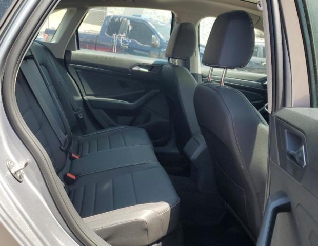 Photo 10 from auction – 2024 VOLKSWAGEN JETTA SE with VIN 3VW7M7BU5RM044210