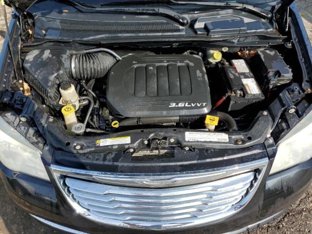 Photo 12 from auction – 2011 CHRYSLER TOWN AND C with VIN 2A4RR8DG8BR714089