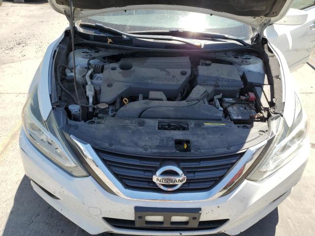 Photo 11 from auction – 2016 NISSAN ALTIMA 2.5 with VIN 1N4AL3AP2GN357076