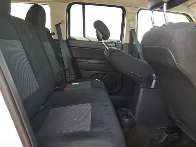 Photo 11 from auction – 2015 JEEP PATRIOT SP with VIN 1C4NJPBAXFD126028