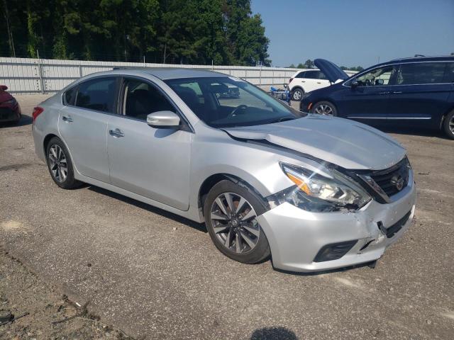 Photo 4 from auction – 2017 NISSAN ALTIMA 2.5 with VIN 1N4AL3APXHC163652