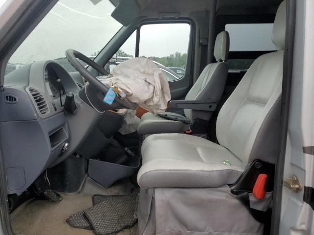 Photo 7 from auction – 2005 DODGE SPRINTER with VIN WD2PD744555732352