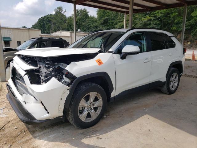 TOYOTA RAV4 XLE 2021 with VIN 2T3W1RFV8MW155895 - Photo from auction