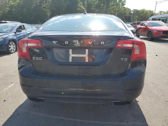 Photo 6 from auction – 2015 VOLVO S60 PLATIN with VIN YV126MFM2F1355662