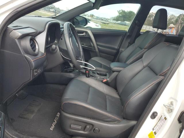 Photo 7 from auction – 2018 TOYOTA RAV4 SE with VIN 2T3NFREV1JW466966
