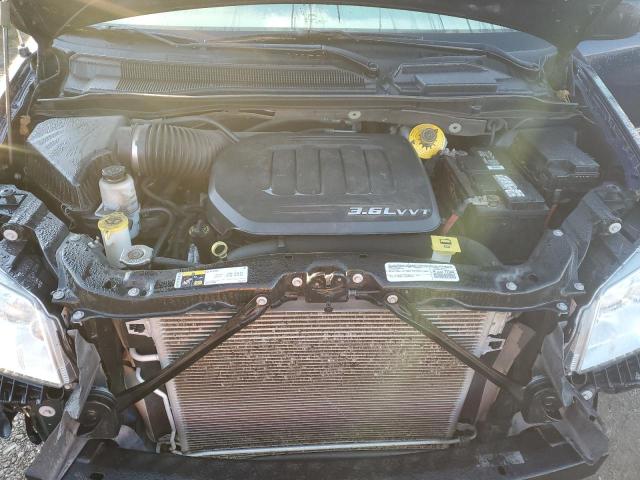 Photo 12 from auction – 2015 CHRYSLER TOWN & COU with VIN 2C4RC1BG0FR590164