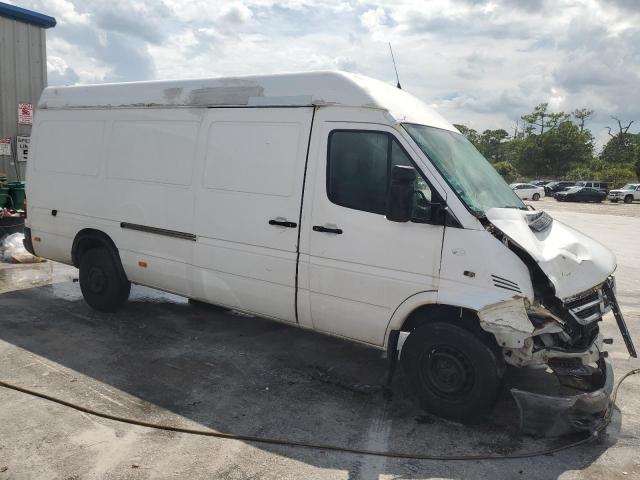 Photo 4 from auction – 2005 DODGE SPRINTER 2 with VIN WD0PD744X55786142