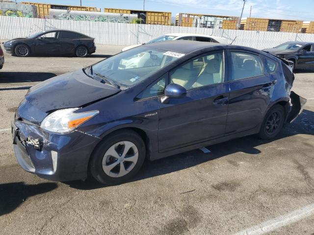 TOYOTA PRIUS 2015 مع رقم تعريف المركبة JTDKN3DU3F0472498 - صورة من المزاد