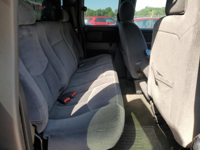 Photo 10 from auction – 2005 GMC NEW SIERRA with VIN 2GTEK19B951335344