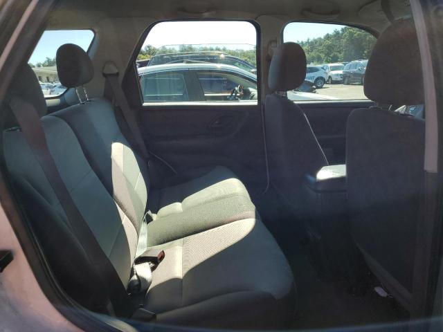 Photo 11 from auction – 2004 FORD ESCAPE XLS with VIN 1FMYU92184DA22128