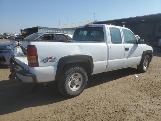 Photo 3 from auction – 2000 CHEVROLET SILVERADO with VIN 1GCEK19V9YE174071