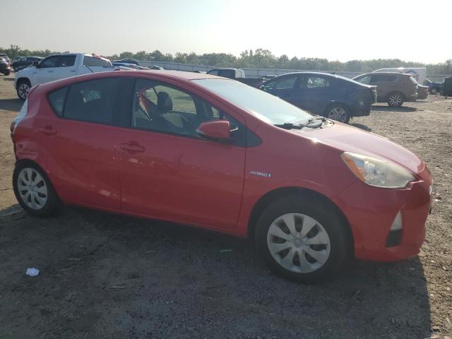 Photo 4 from auction – 2012 TOYOTA PRIUS C with VIN JTDKDTB38C1001689