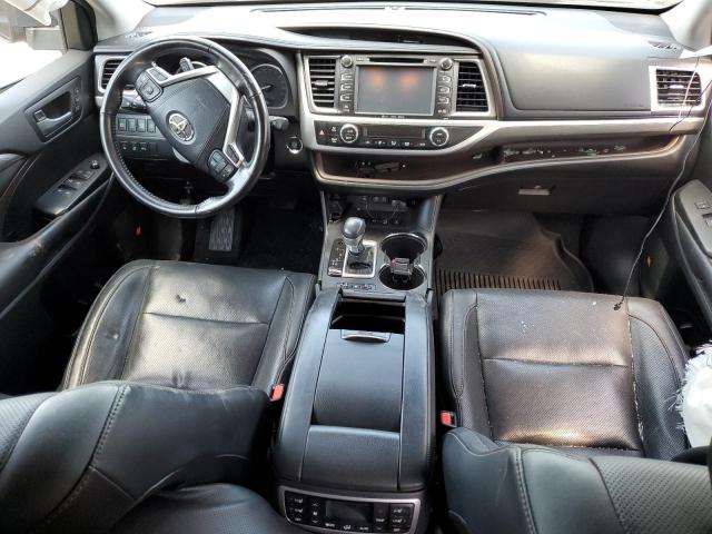 Photo 8 from auction – 2017 TOYOTA HIGHLANDER with VIN 5TDDZRFH8HS407971