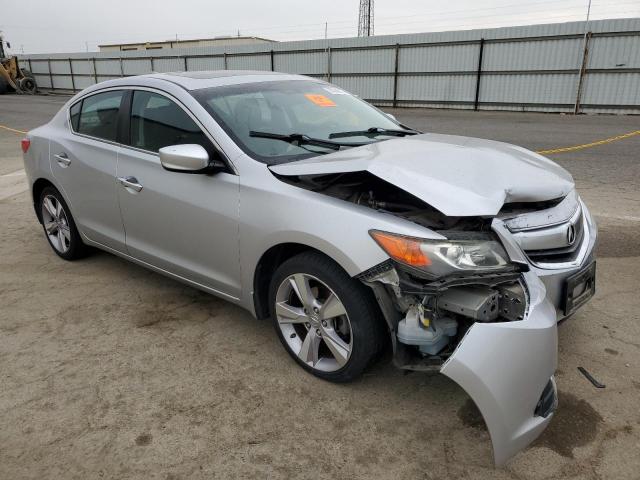 Photo 4 from auction – 2013 ACURA ILX 20 TEC with VIN 19VDE1F76DE016402