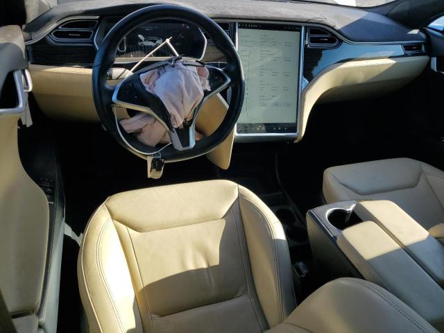 Photo 8 from auction – 2015 TESLA MODEL S 85 with VIN 5YJSA1H28FF096844