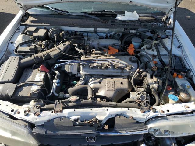 Photo 11 from auction – 1996 HONDA ACCORD EX with VIN 1HGCD5652TA039481